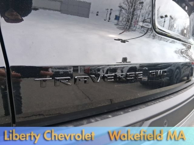 New 2026 Mosaic Black Metallic Chevrolet Z71 image 6