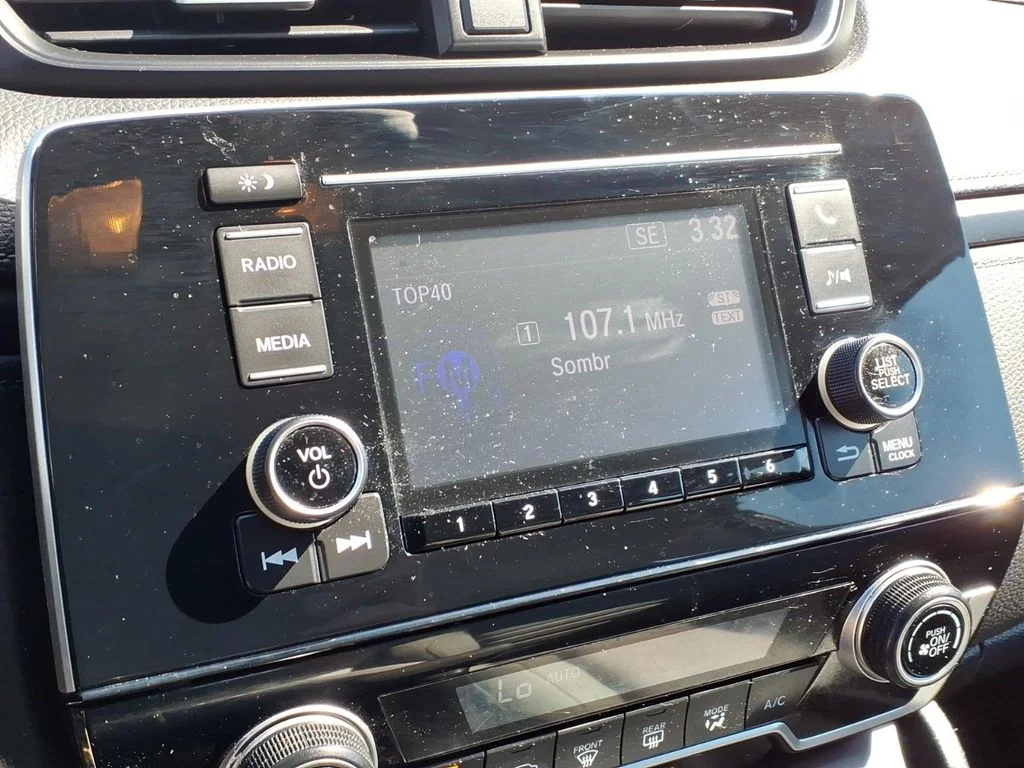 Used 2019 Silver Honda LX image 15