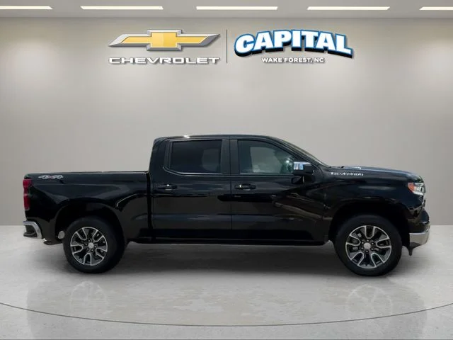 Used 2025 Black Chevrolet LT image 6