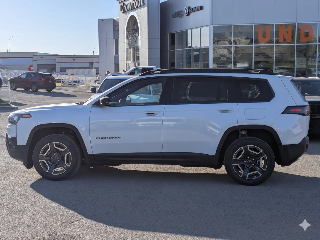 New 2026 White Jeep Limited - - 4x4 - Limited Pkg (23G) - Tech Group - Mopar Interior Protection Pkg & More! image 5