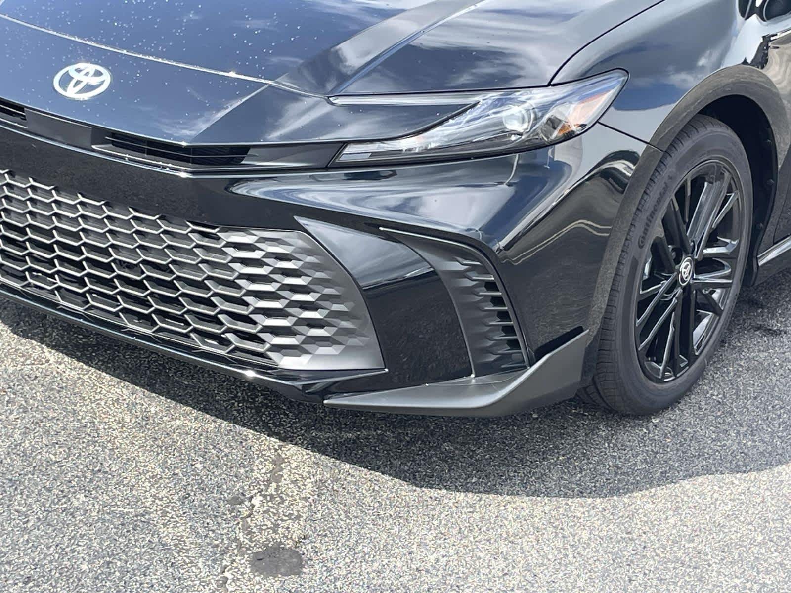 New 2026 Midnight Black Metallic Toyota SE image 13