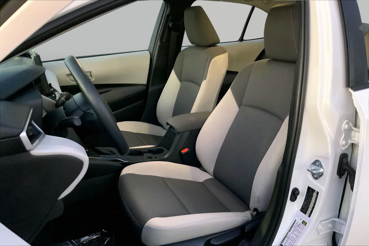 Used 2026 Ice Cap Toyota LE image 8