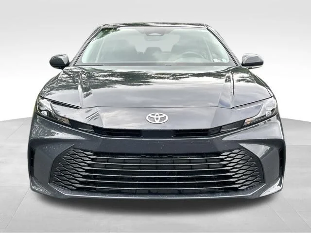 Certified Used 2025  Toyota LE image 8