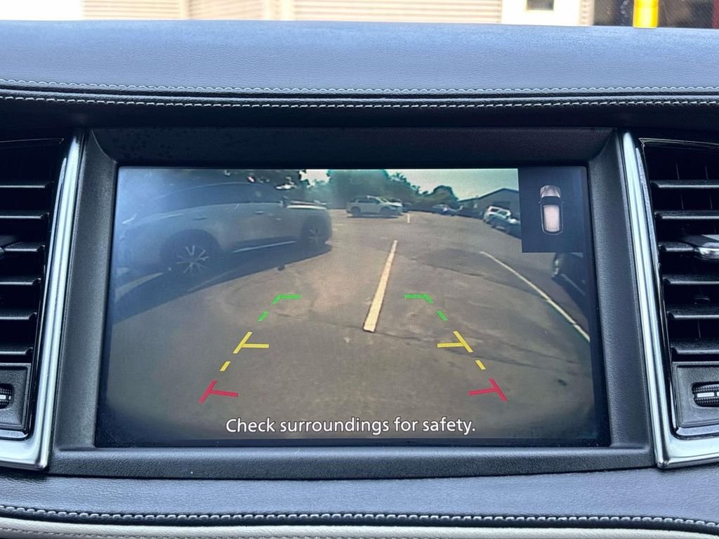 Certified Used 2025 Blue INFINITI LUXE image 23