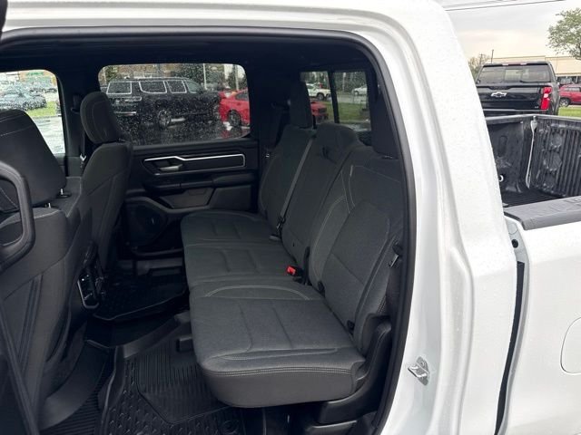 Used 2022 White Ram Big Horn image 9