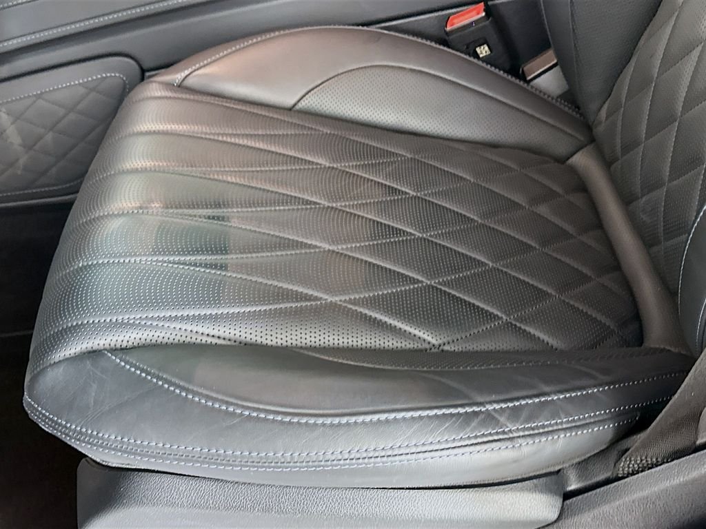 Used 2024 Blue Mercedes-Benz G 63 AMG® image 18