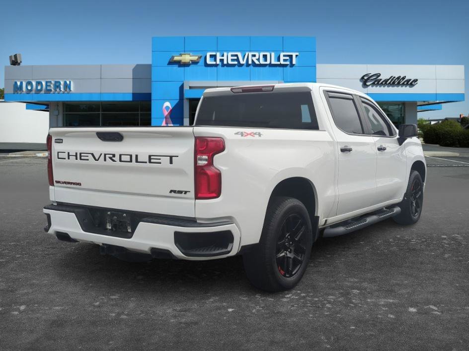 Used 2024 Summit White Chevrolet RST image 5