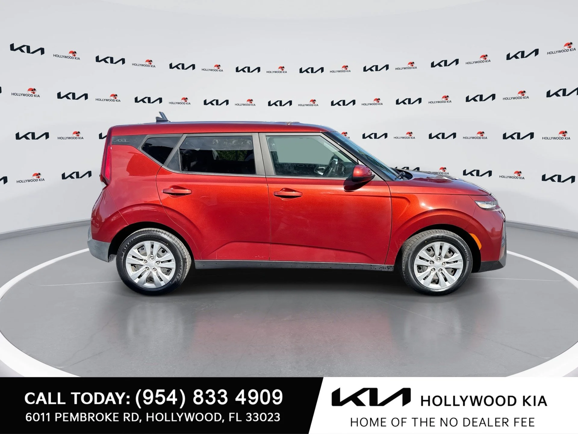 Used 2022 Mars Orange Kia LX image 9