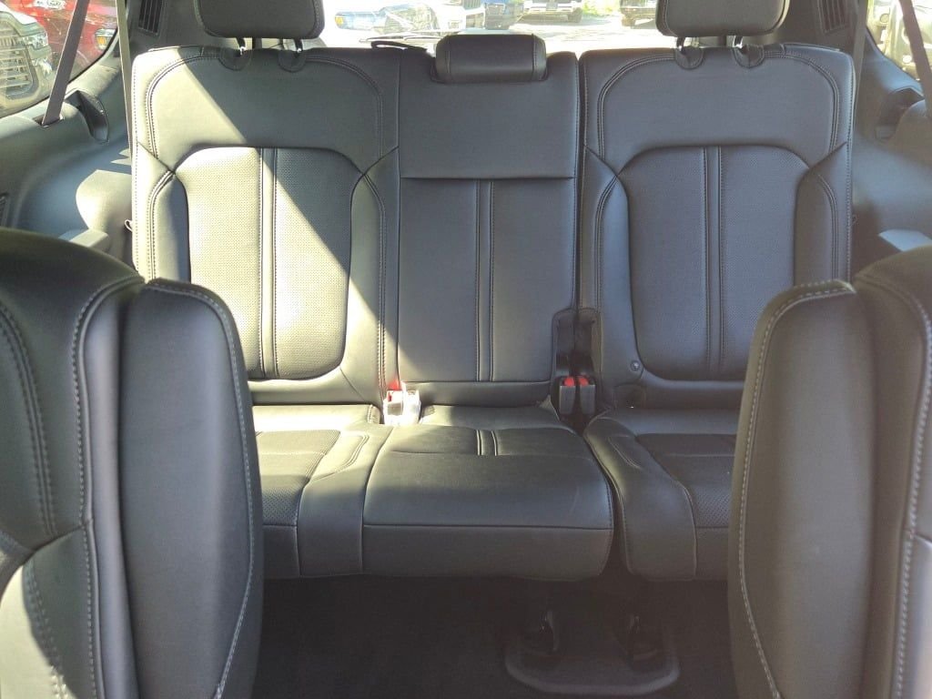New 2026 High Gloss Black Exterior Paint Jeep Limited Altitude image 21