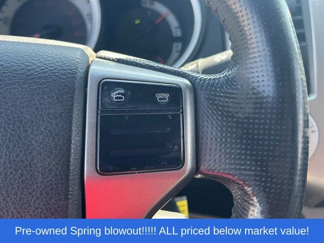 Used 2013 Silver Toyota SR5 image 18