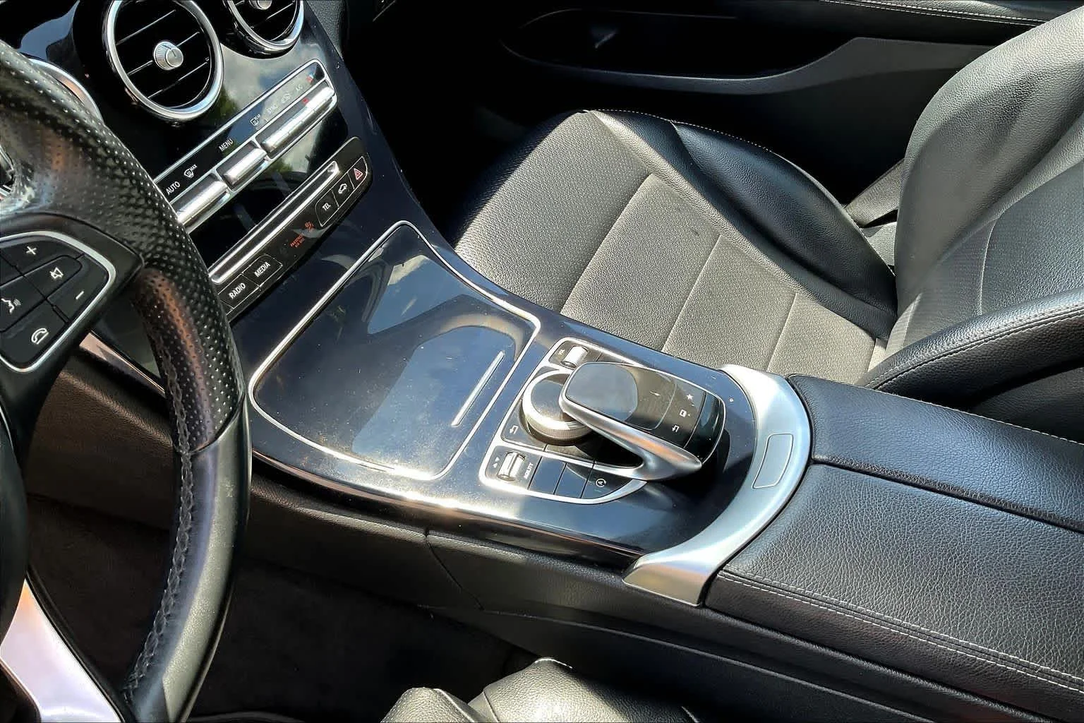 Used 2015 Obsidian Black Metallic Mercedes-Benz C 300 image 31