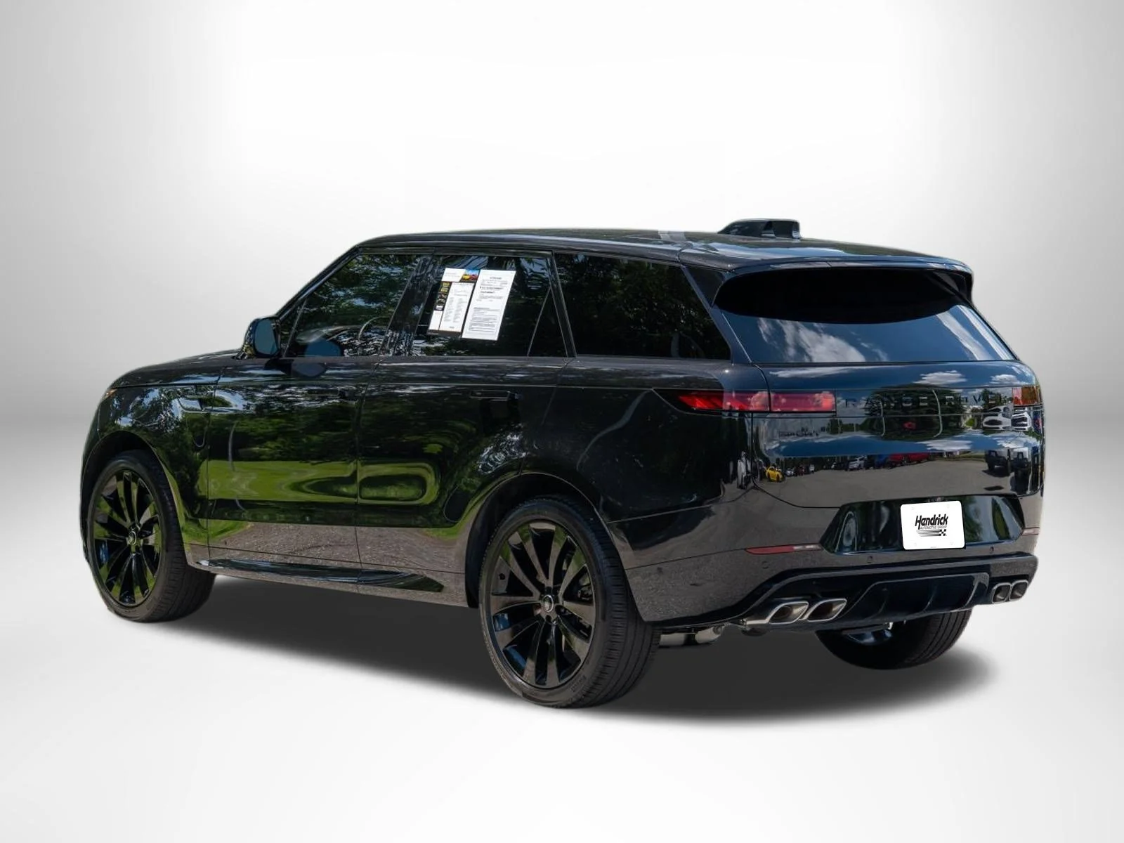 Used 2025 Santorini Black Metallic Land Rover Autobiography image 6