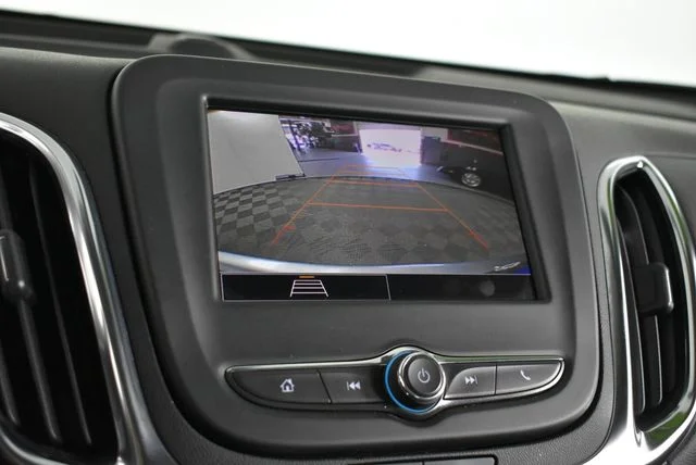 Used 2024 Gray Chevrolet LT image 41
