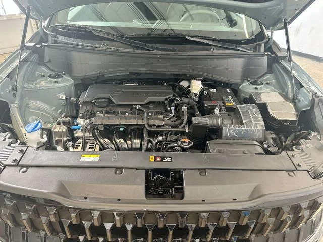 New 2027 Iceberg Green Kia X-Line S image 20