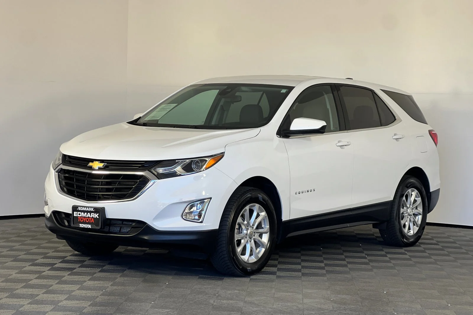 Used 2020 Summit White Chevrolet LT image 7