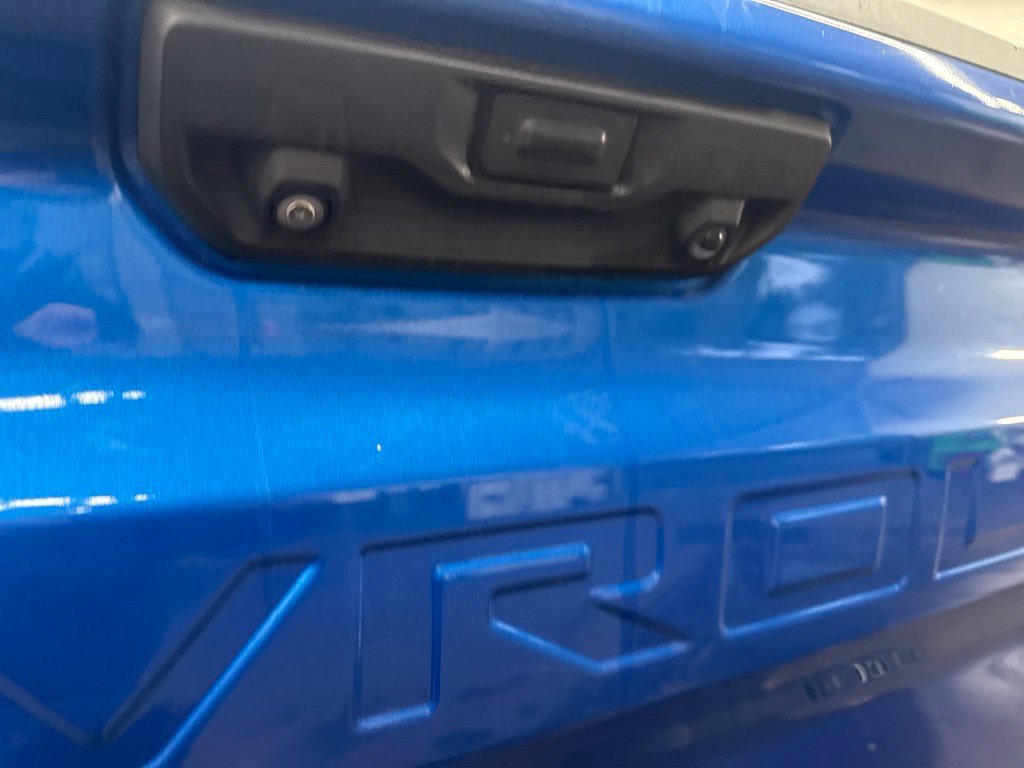 Used 2022 Gray Chevrolet ZR2 image 14