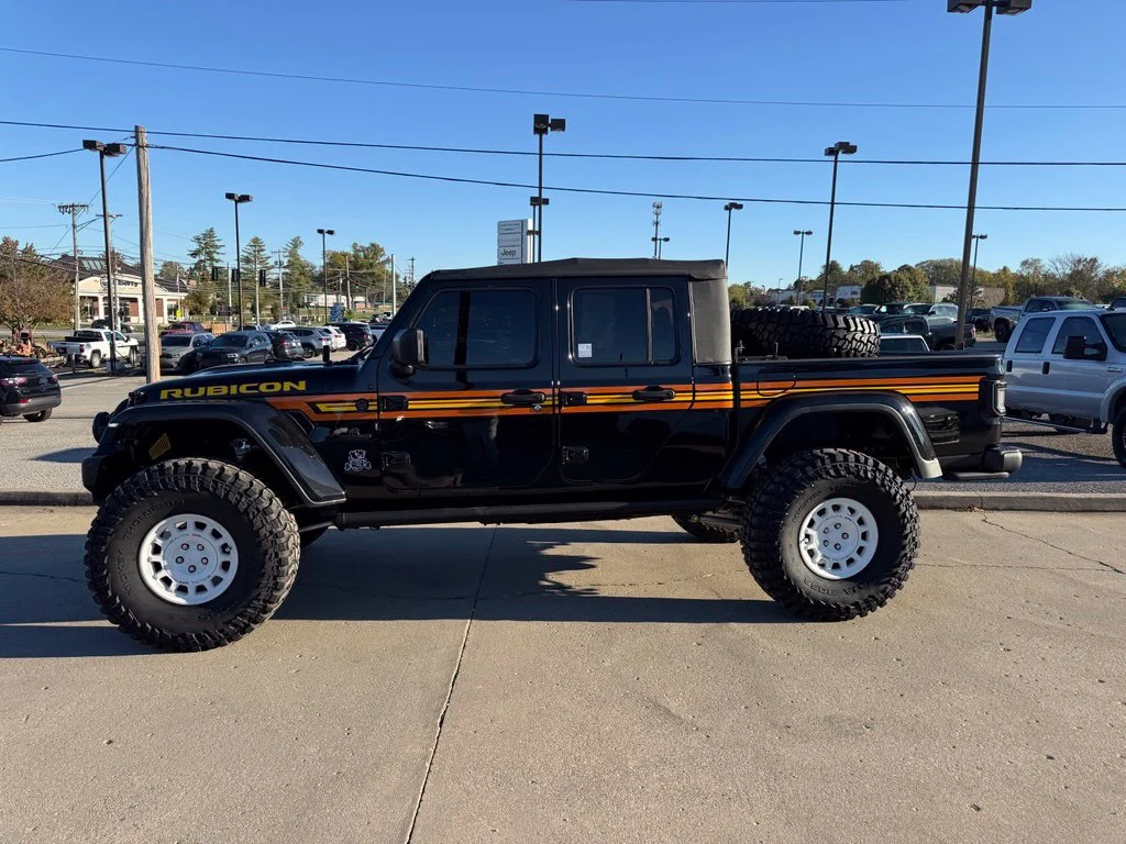 Used 2022 Black Jeep Rubicon image 10