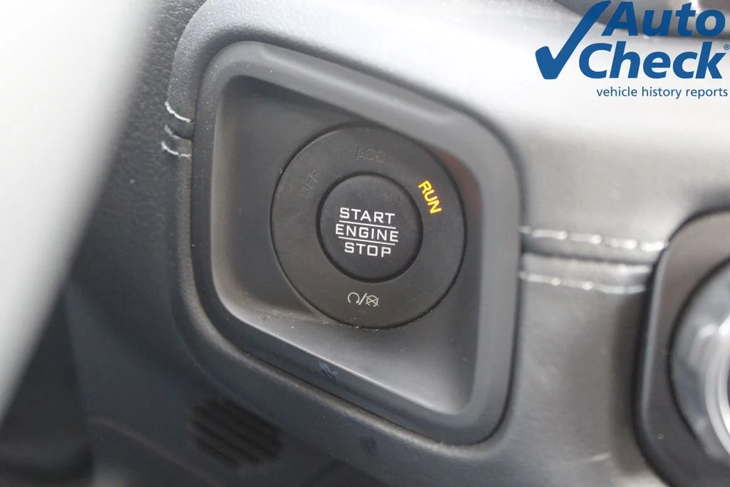 Used 2024 Black Jeep Sahara image 17