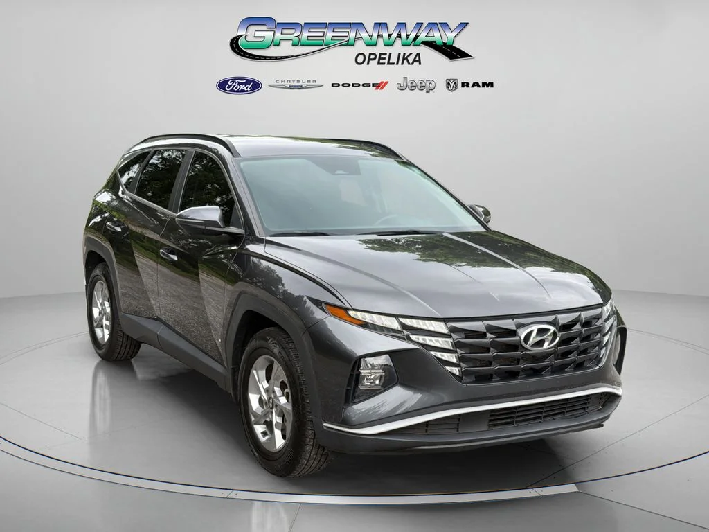 Used 2022 Gray Hyundai SEL image 1