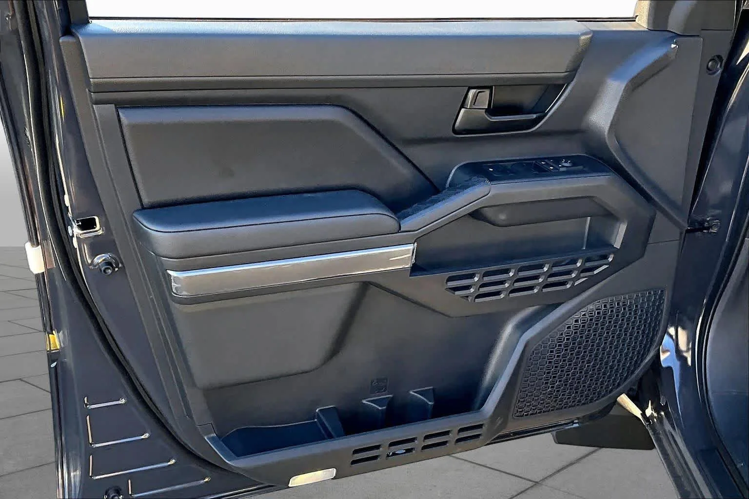 New 2026 Underground Toyota SR5 image 10