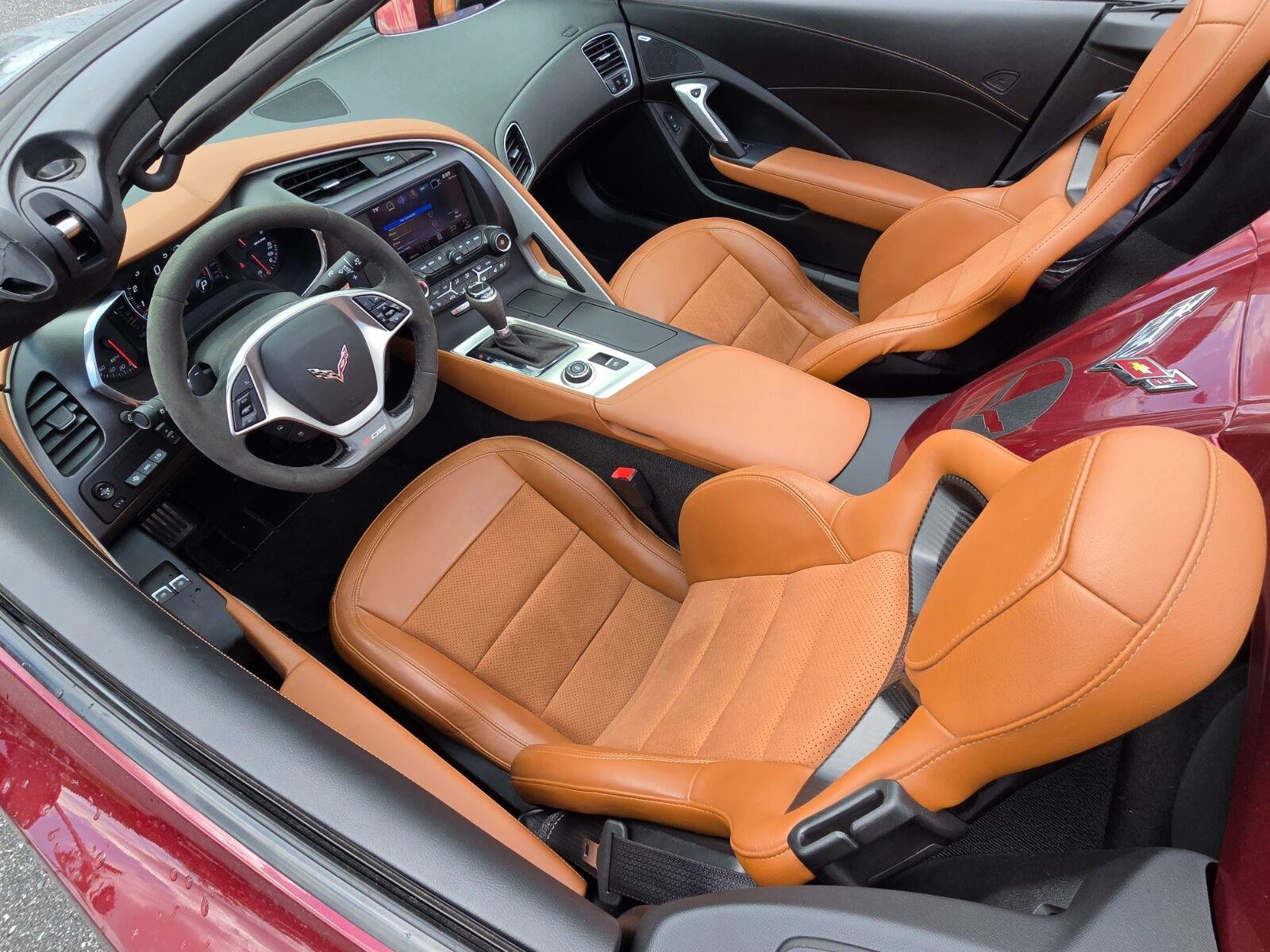 Used 2019 LONG BEACH RED METALLIC TINTCOAT Chevrolet Z06 2LZ image 10