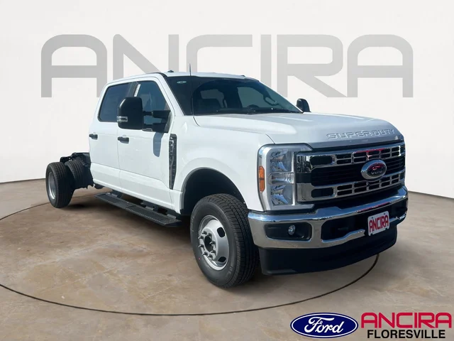 New 2026 Ford Super Duty F-350 DRW XL 4WD