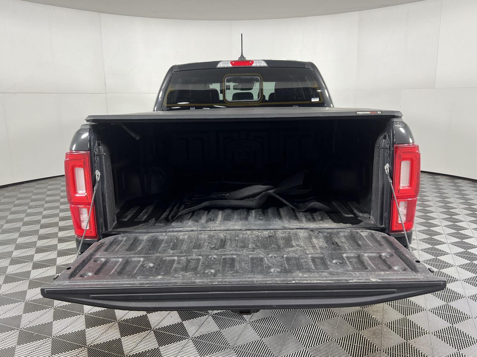 Used 2021 Shadow Black Ford  image 25