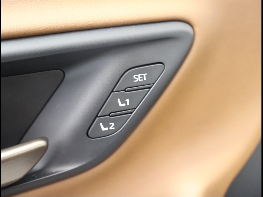 Used 2025 GRAY Toyota Limited image 10