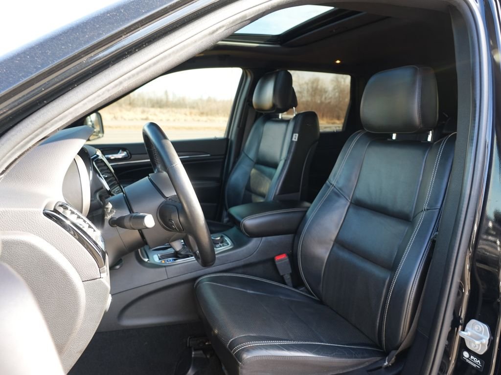 Used 2021 Black Jeep Limited image 12