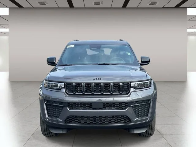 New 2026 Baltic Gray Metallic Clear-Coat Exterior Paint Jeep Altitude image 9