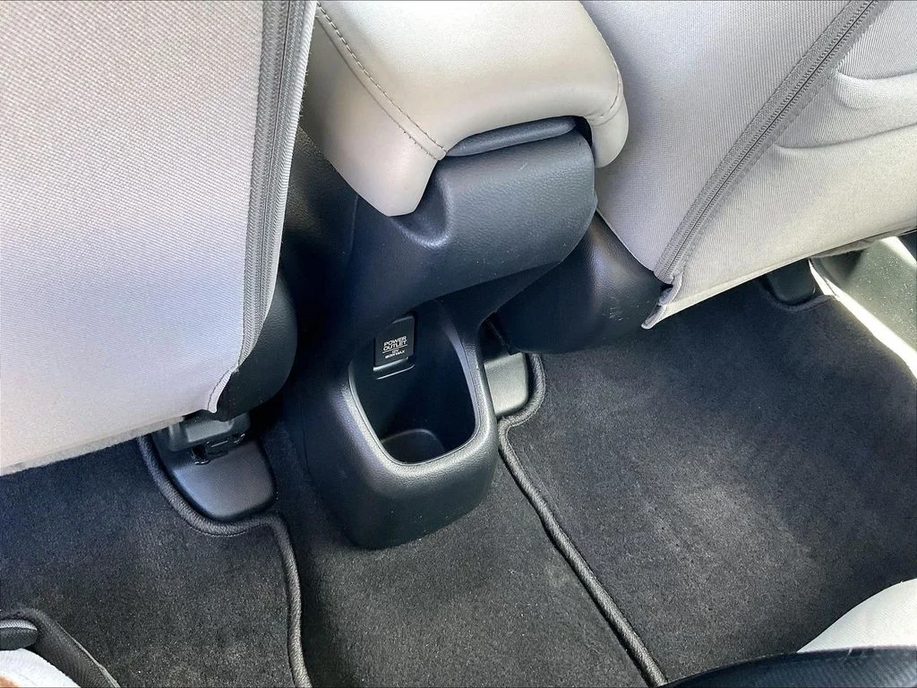 Certified Used 2019 Silver Honda LX image 27