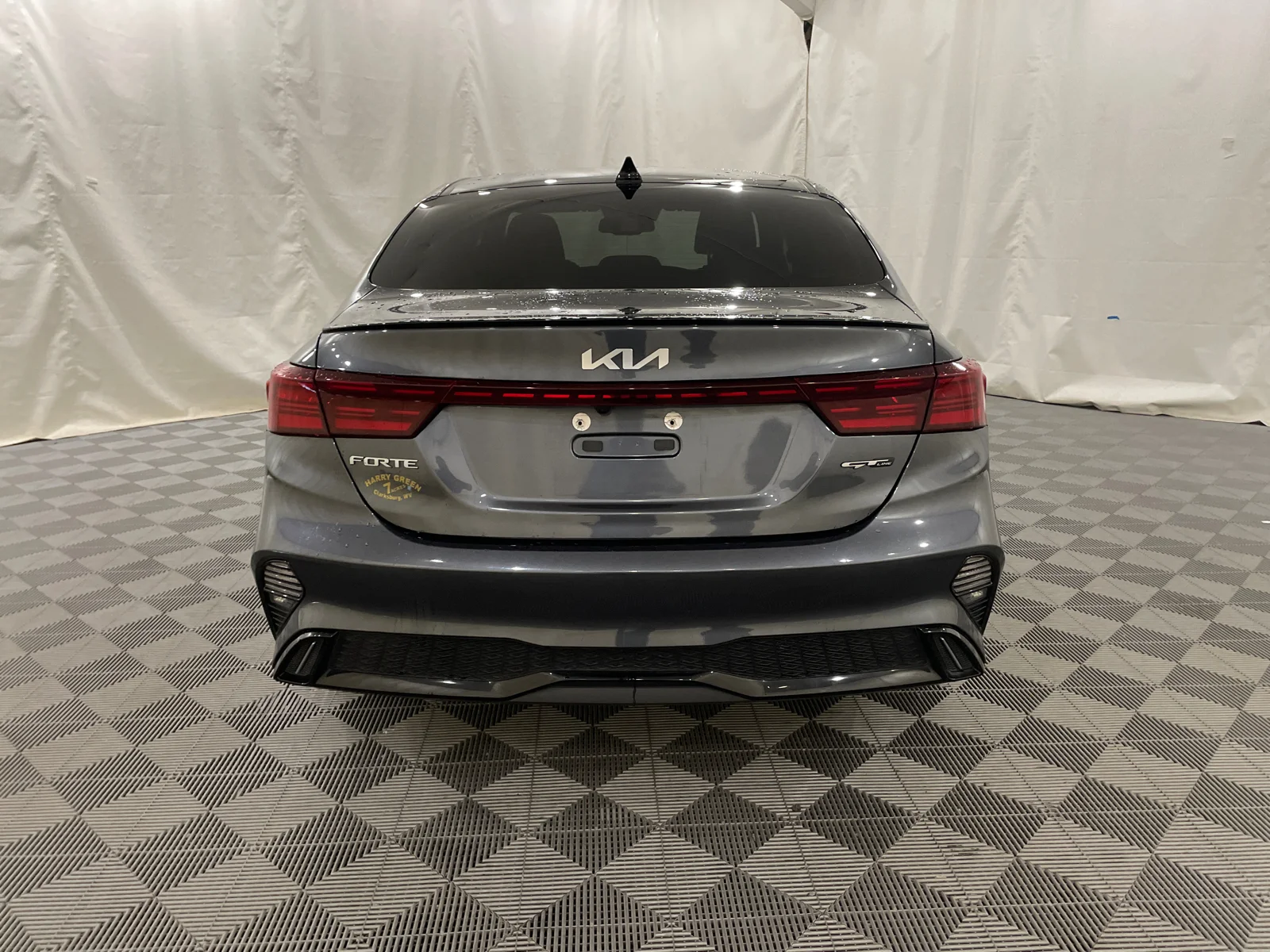 Used 2022 Gravity Gray Kia GT-Line image 6