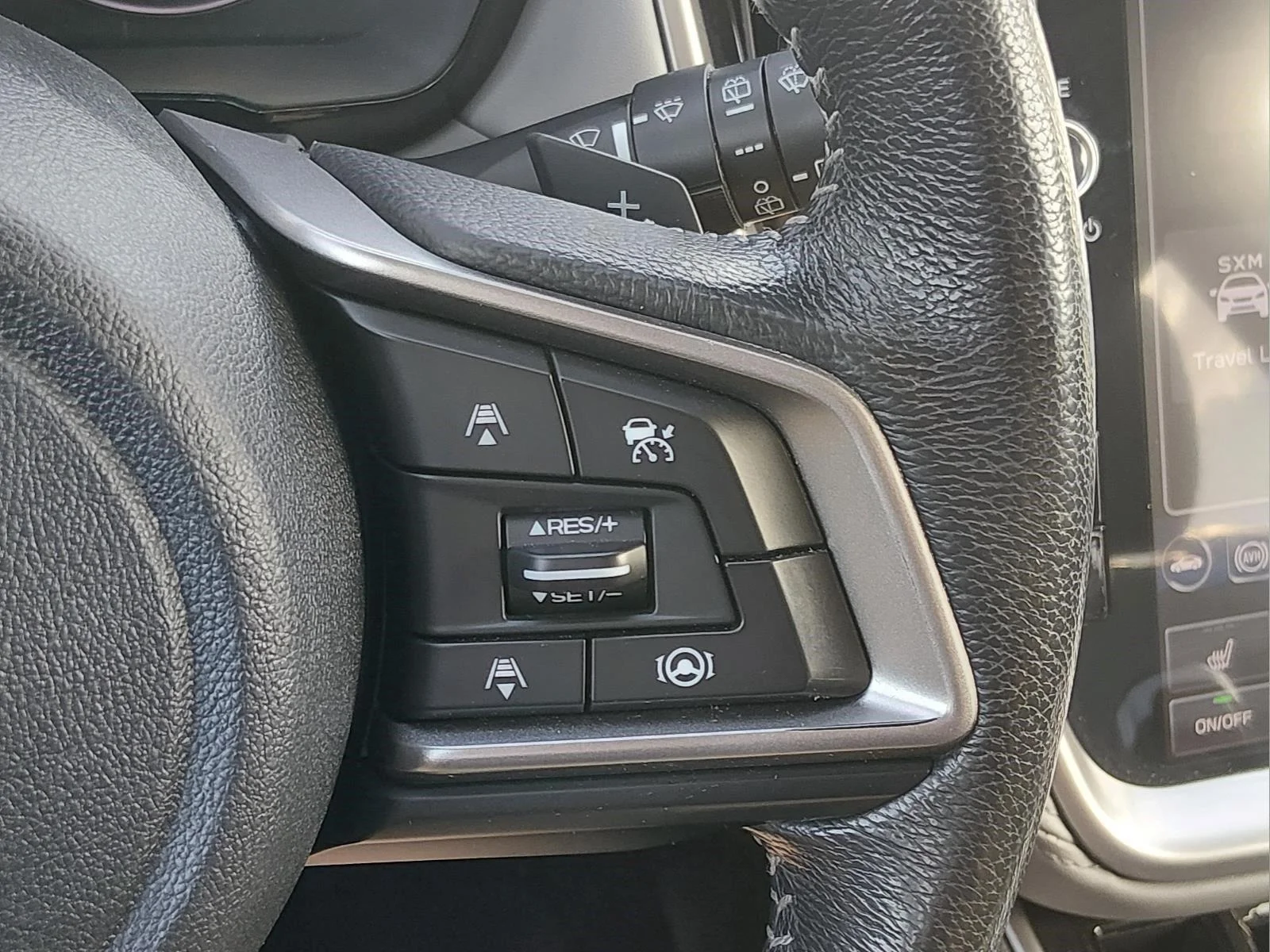 Used 2021 Ice Silver Metallic Subaru Premium image 28