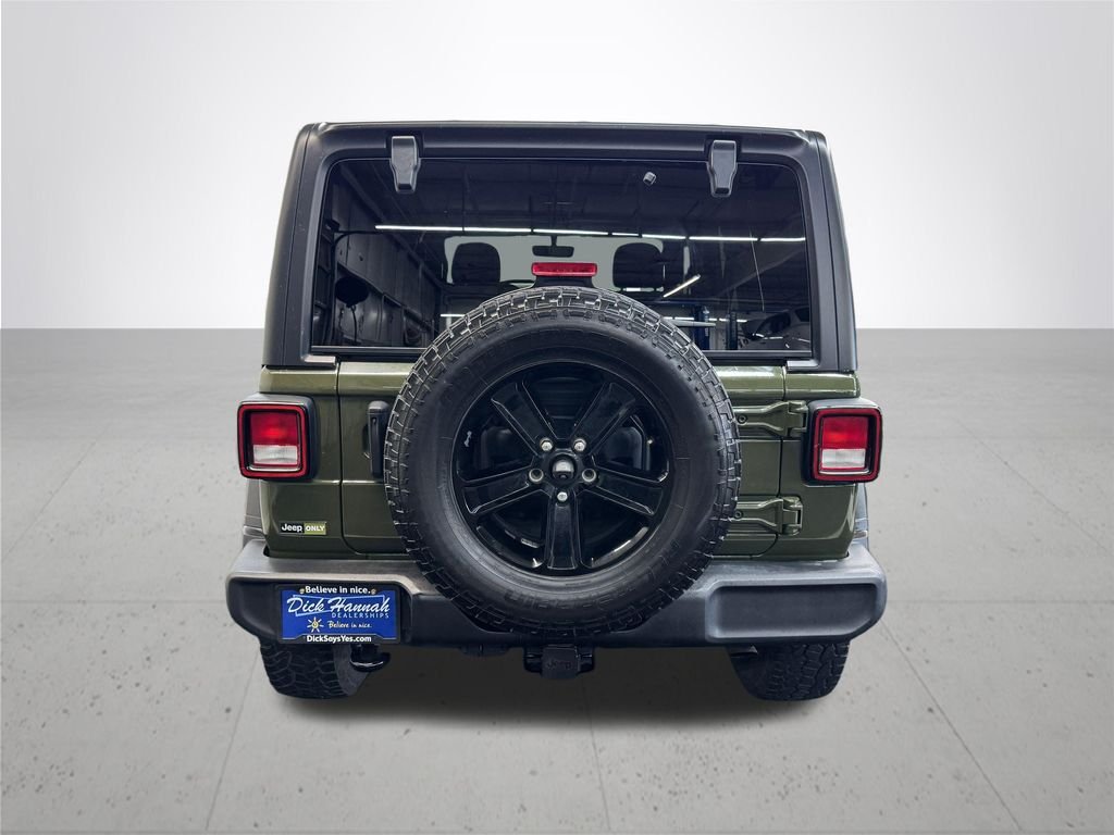 Used 2022 Green Jeep Unlimited Sport Altitude image 5