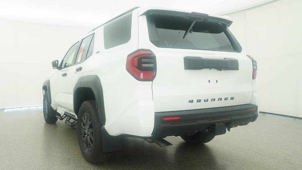 New 2026 Ice Cap Toyota SR5 image 12