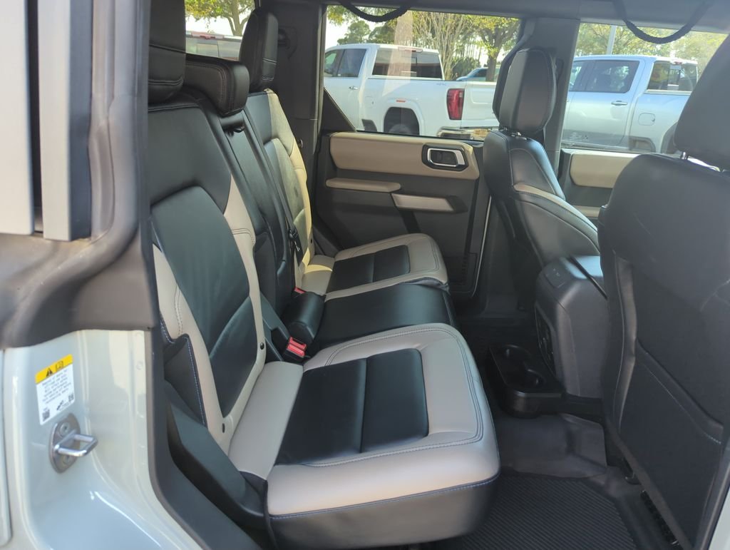Used 2022 Green Ford Wildtrak image 29