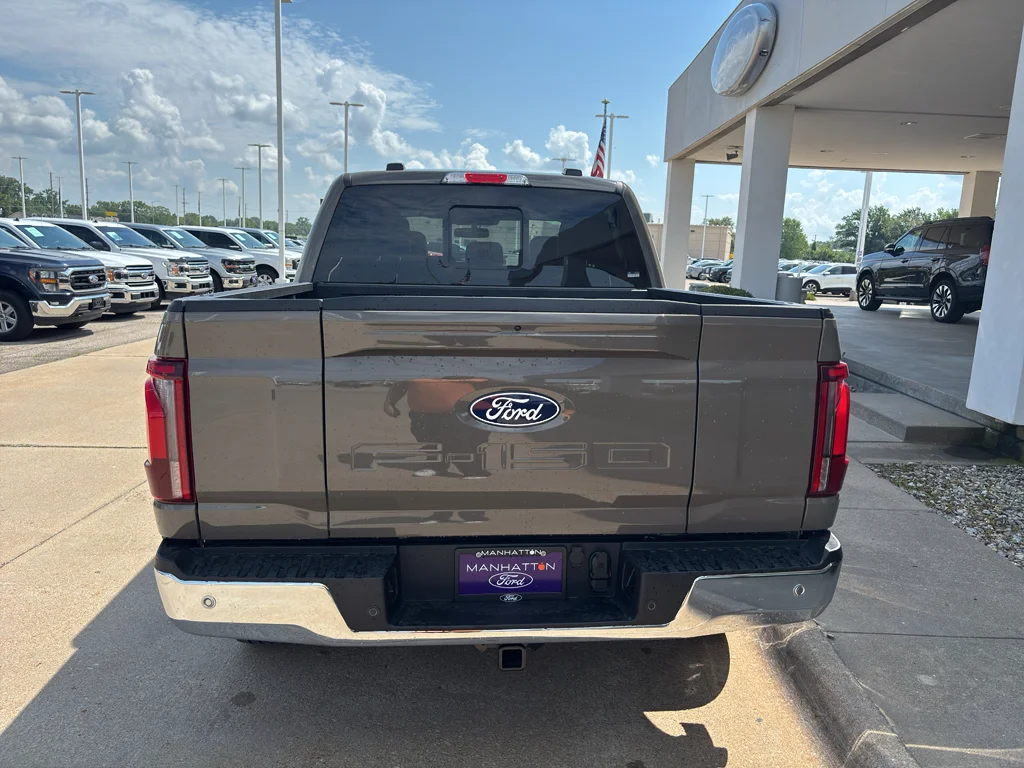 New 2026 Marsh Gray Ford Lariat image 8