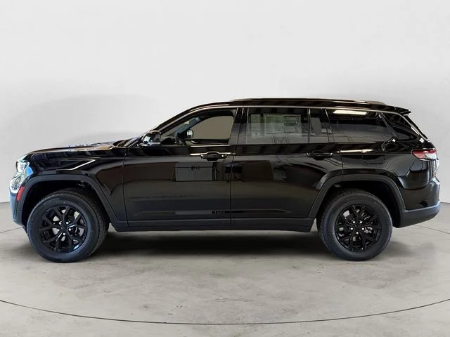 New 2026 Black Jeep Altitude image 2