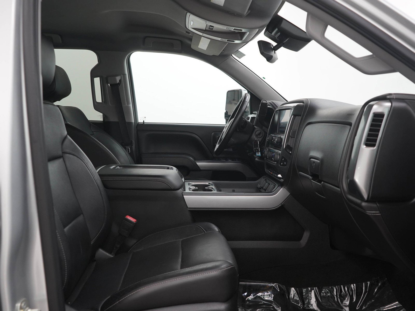Used 2015 Silver Ice Metallic Chevrolet LTZ image 13