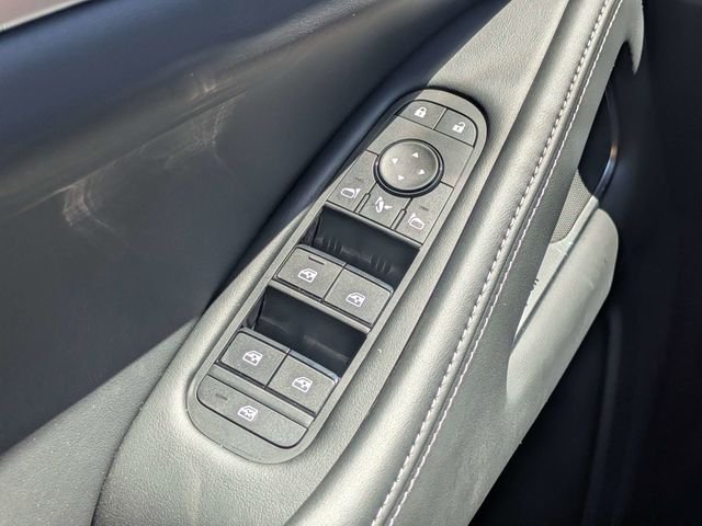 New 2027 MINERAL BLACK INFINITI Luxe FWD image 24