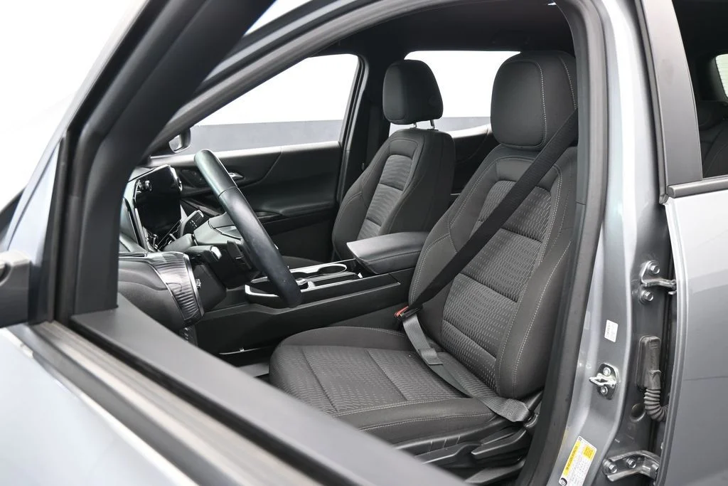 Used 2026 Sterling Gray Metallic Chevrolet LT image 10
