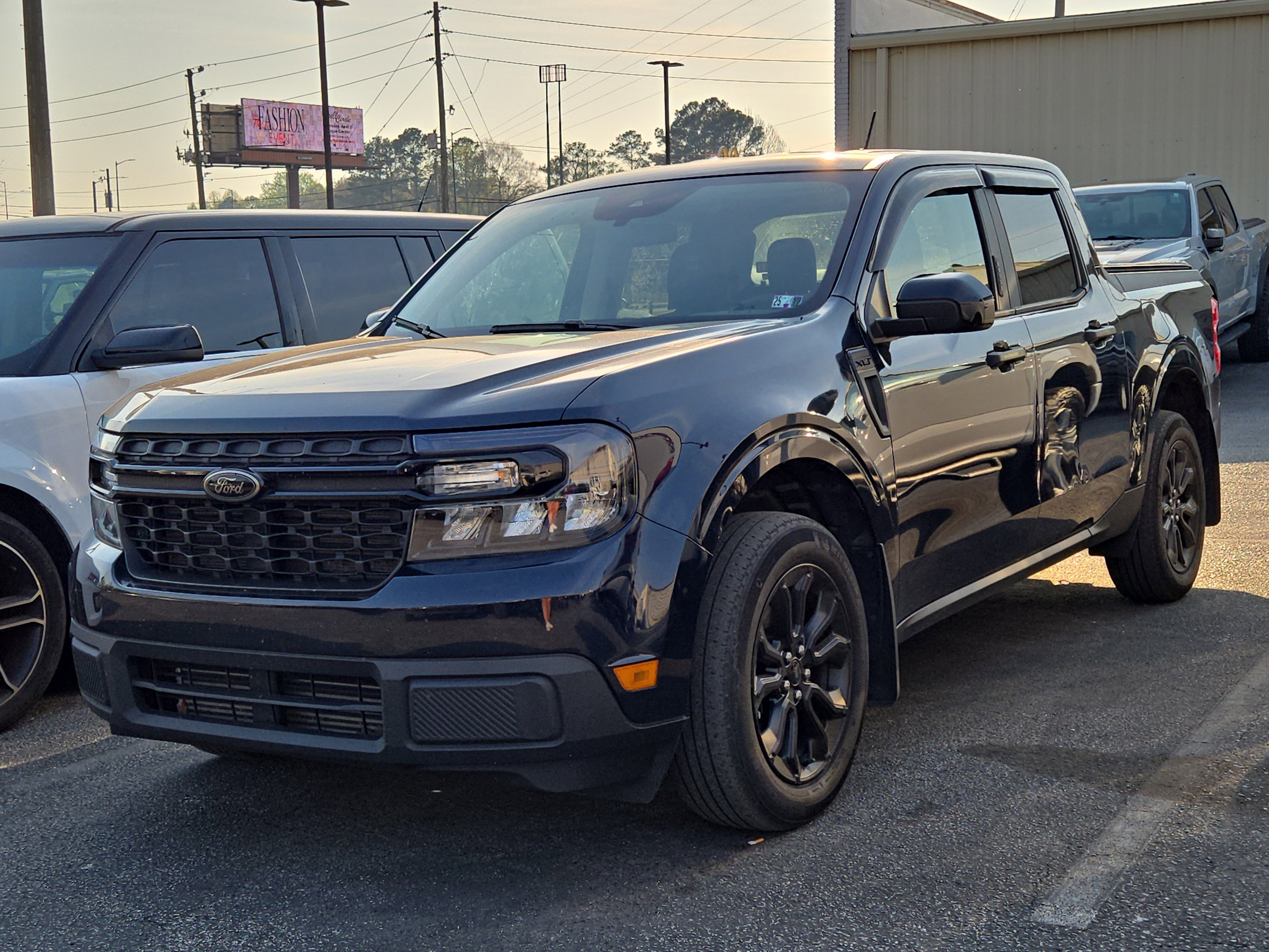 2023 Ford Maverick XLT