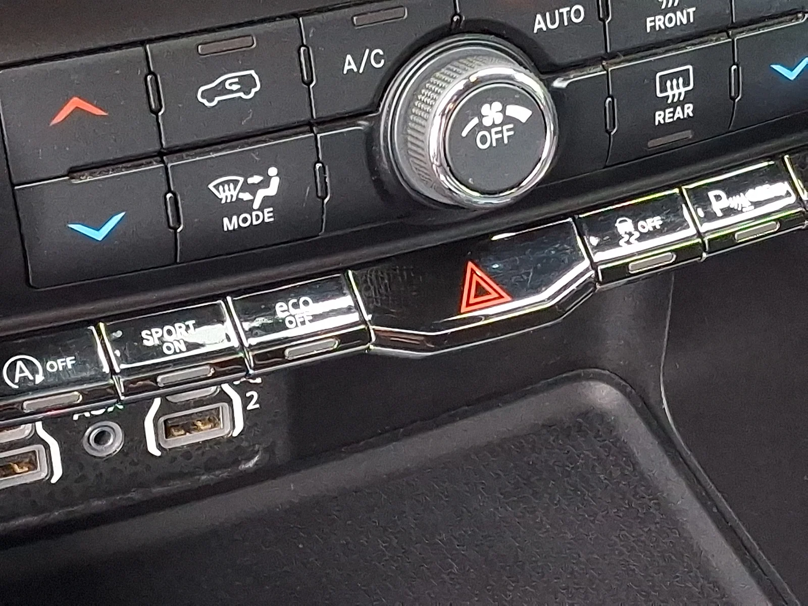 Used 2023 Red Dodge SXT image 23