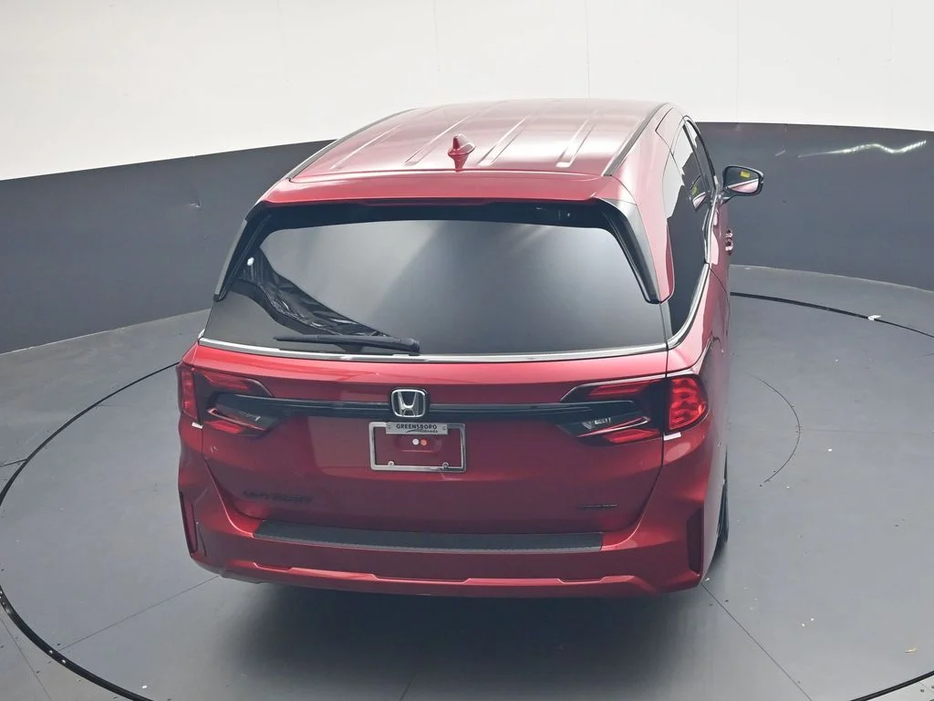 New 2026 Radiant Red Metallic II Honda Sport-L image 33