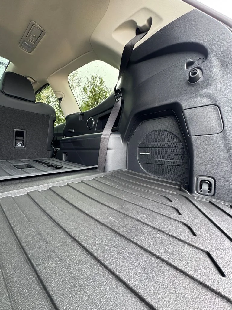 New 2026 ICE SILVER METALLIC Subaru Limited 7-Passenger image 70
