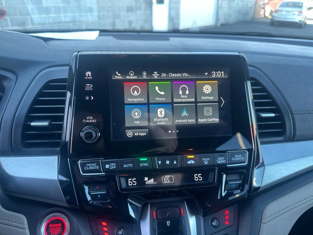 Used 2019 Deep Scarlet Pearl Honda EX-L image 22