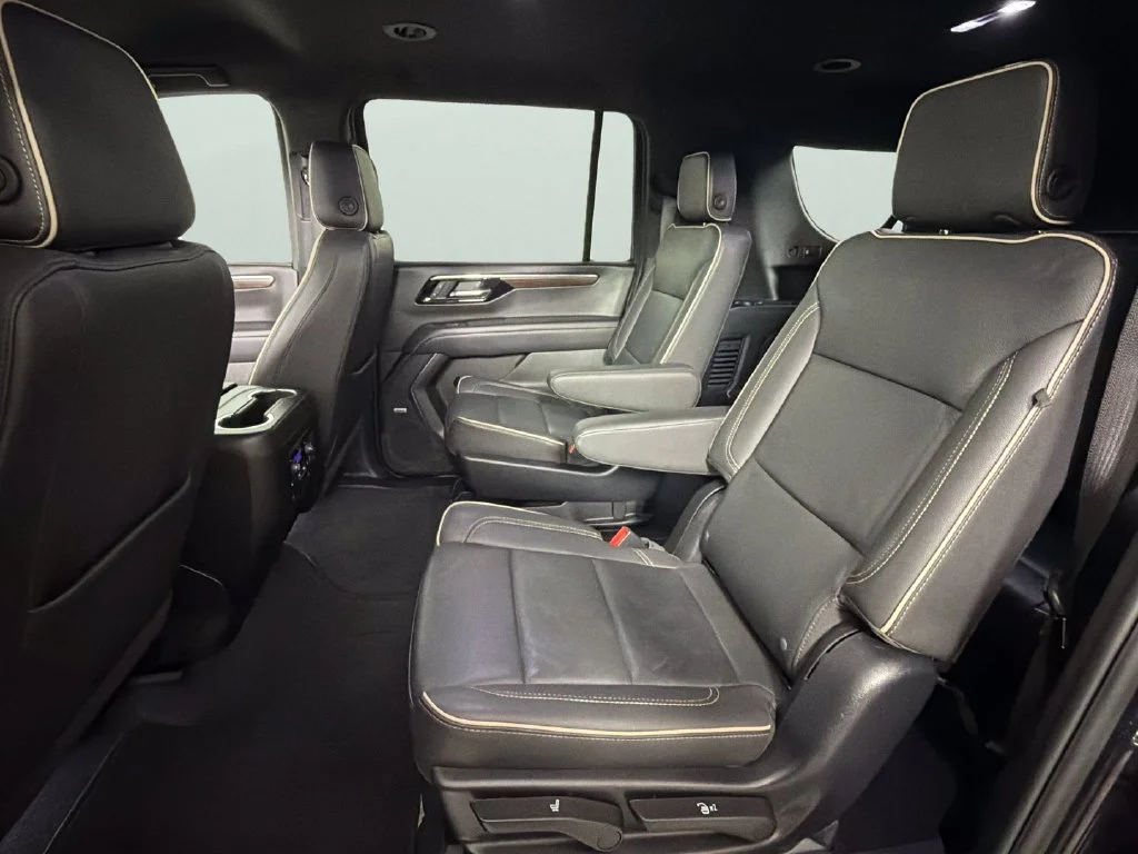 2025 Chevrolet Suburban Premier - Photo 26