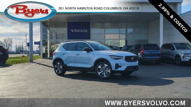 2026 Volvo XC40 B5 Plus