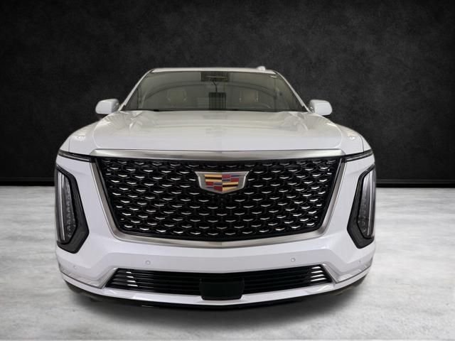 Used 2026 Vibrant White Tricoat Cadillac Luxury image 3