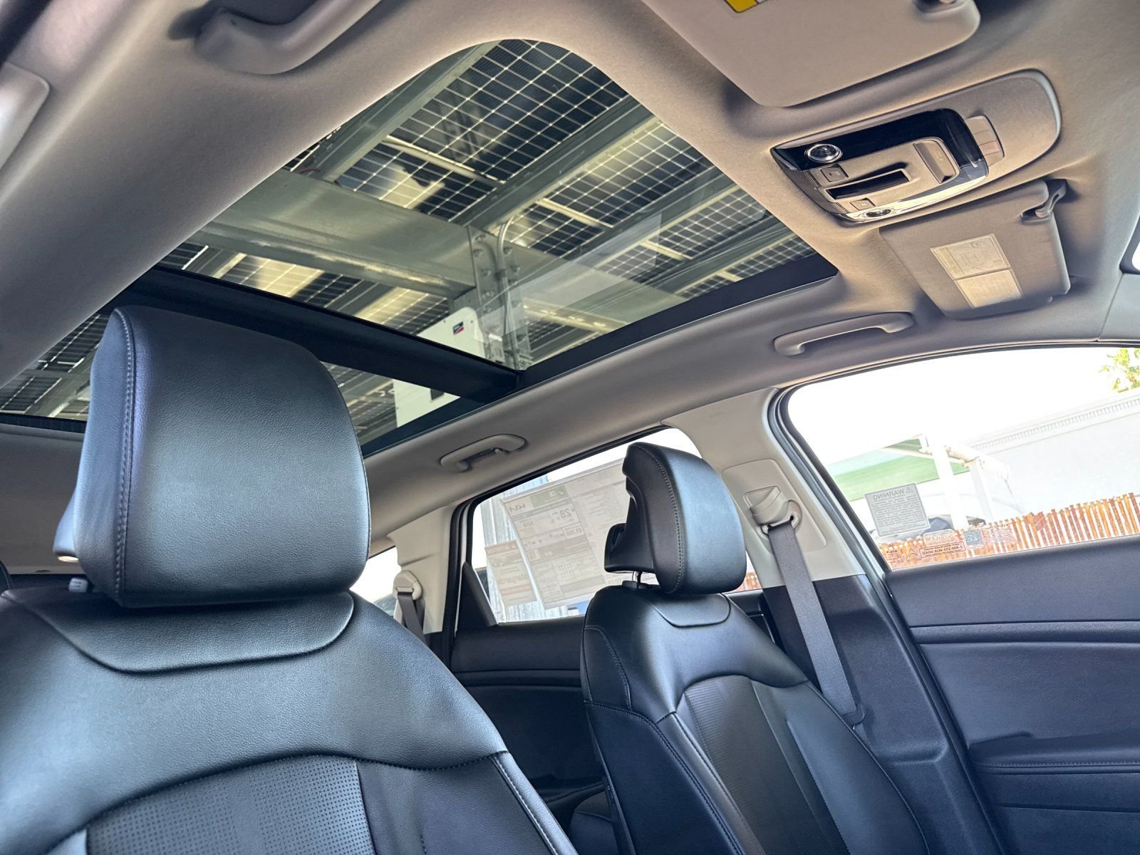 New 2026 Glacial White Pearl Kia EX image 18